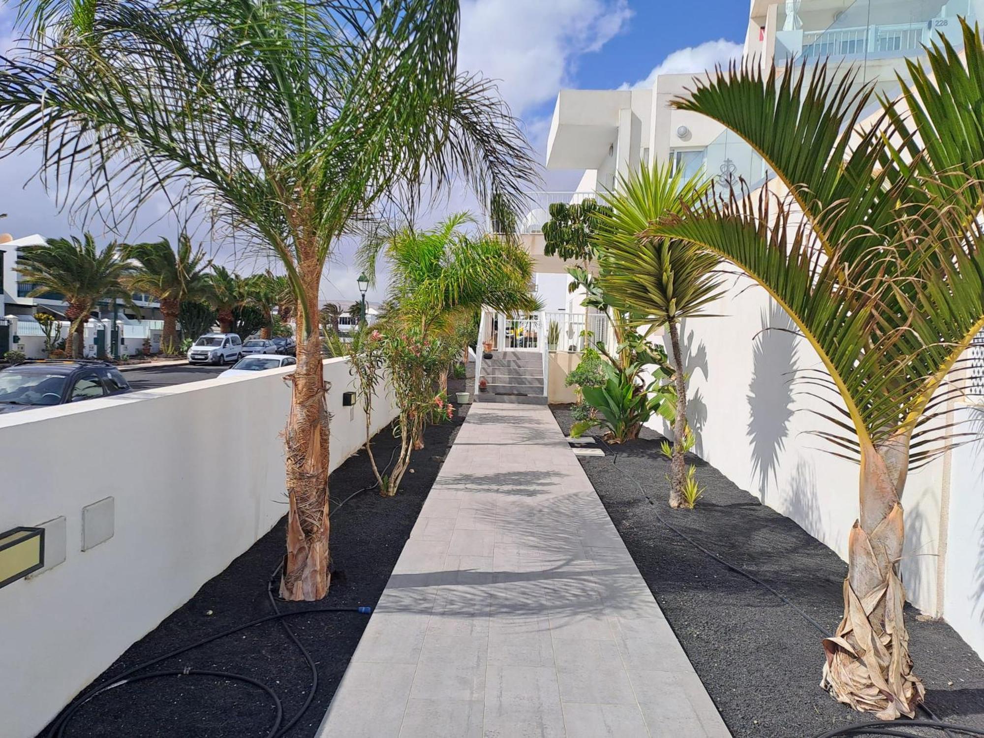 Апартаменты Luxury Sea View Senator Lanzarote Коста-Тегисе Экстерьер фото